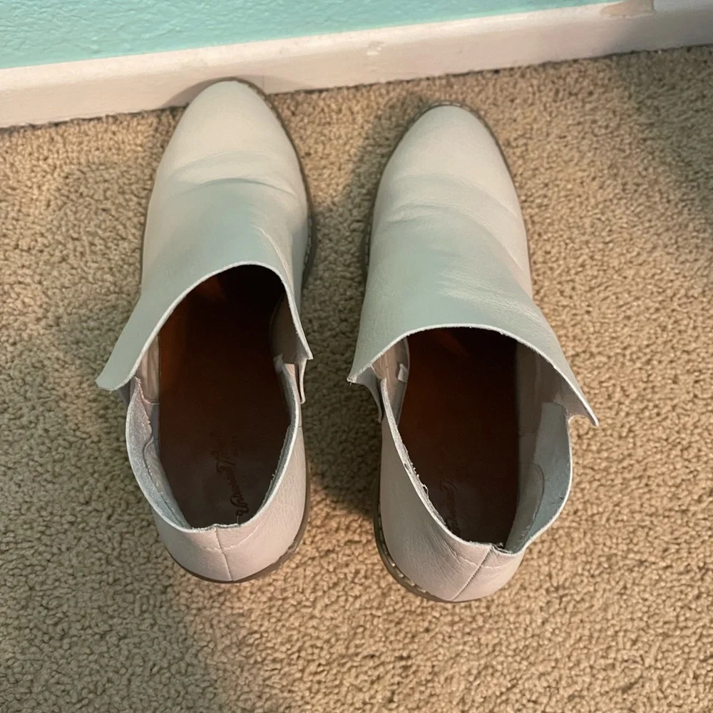 Universal Thread Boots - Picture 3 of 4